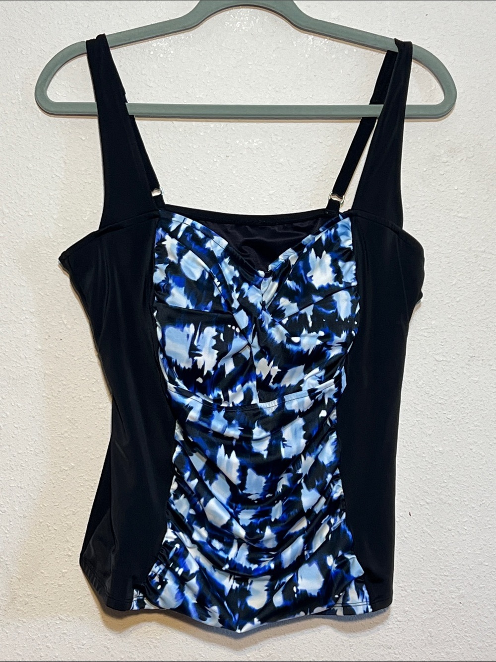 Chico's SWIM tankini top in a black and blue abstract print Size 16